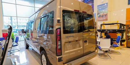 Ford Transit 2022 2023 Tại Hà Đông