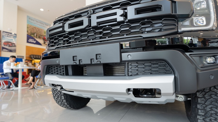 Cản trước Ford Ranger Raptor Màu Đen 2024 2025 mới