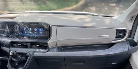 Nội Thất Xe Ford Transit mới