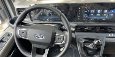 Vô Lăng Ford Transit Mới