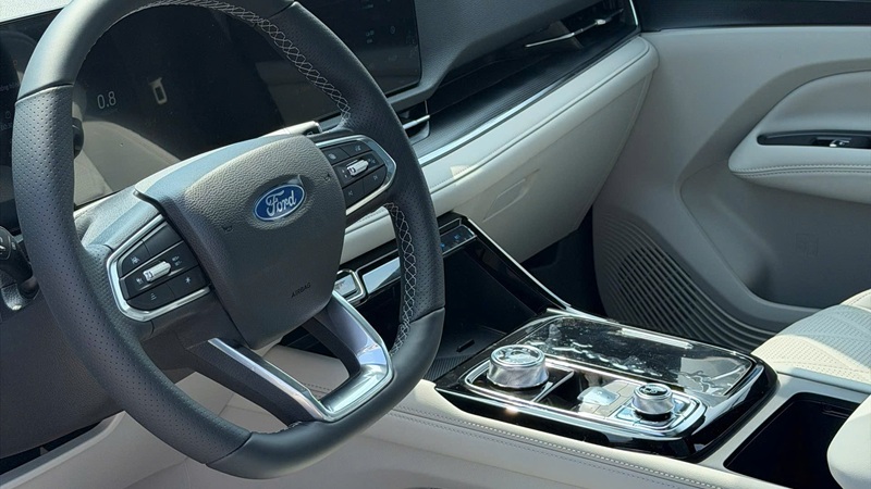 Ford Territory Platinum - Ảnh 11