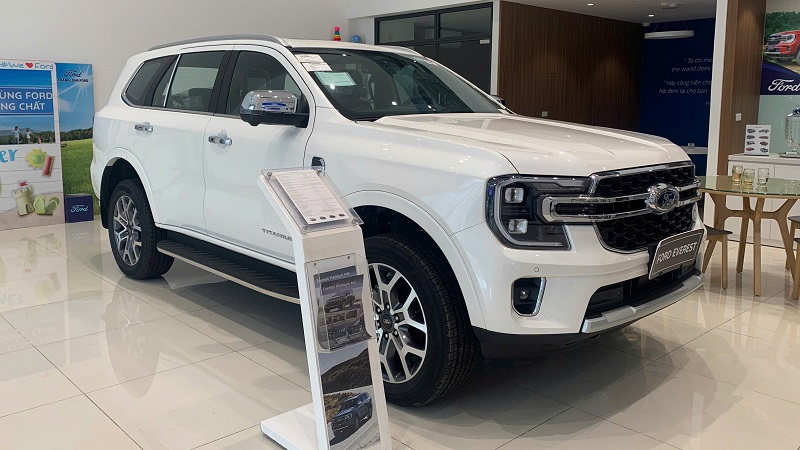 Ford Everest Titanium 4x4 AT Bi-Turbo - Ảnh 4