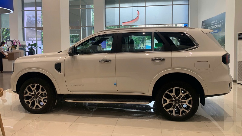Ford Everest Titanium 4x4 AT Bi-Turbo - Ảnh 12