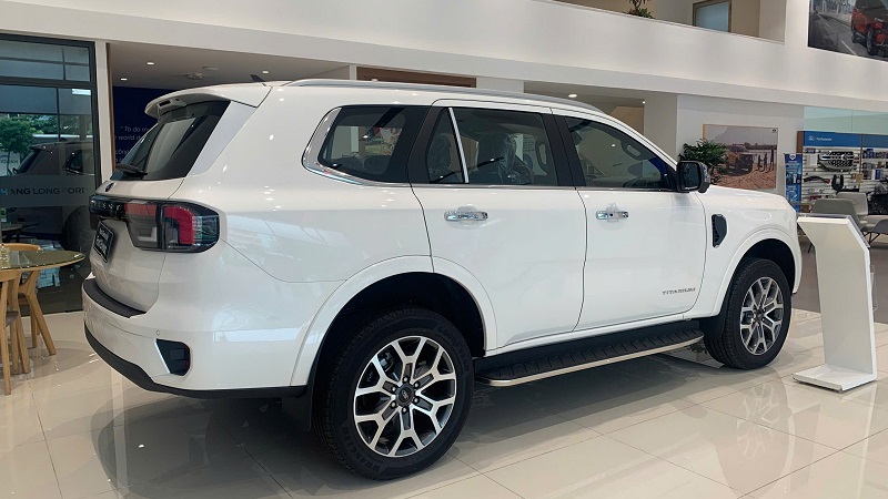 Ford Everest Titanium 4x4 AT Bi-Turbo - Ảnh 15